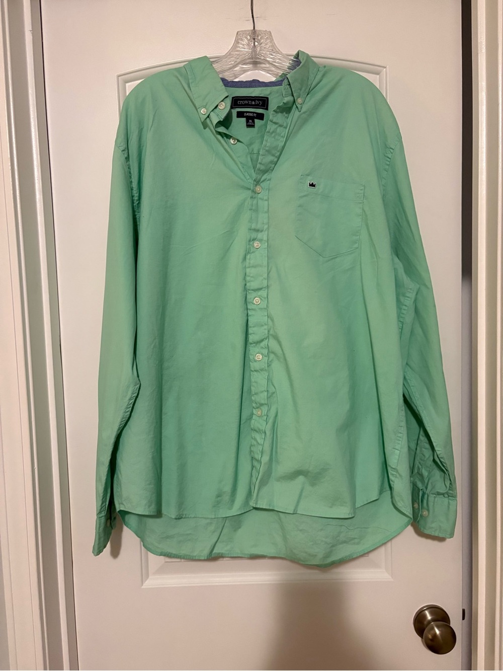 crown & ivy Light Mint Button-Down Shirt